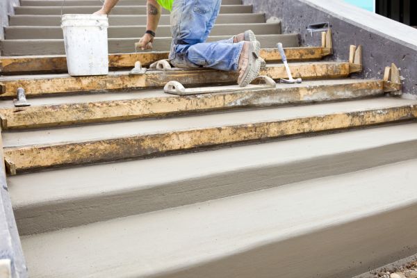 Concrete Steps Pouring in San Mateo