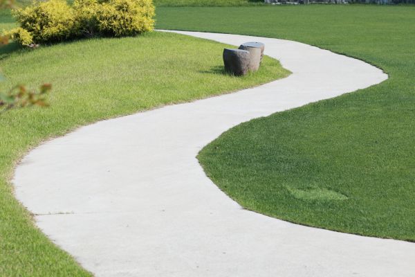 Footpath Installation in San Mateo